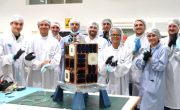Un microsatélite argentino viajará en la misión Artemis. ¿A quién le cabe el mérito?