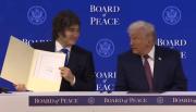 Milei firmó en Davos el acta del Consejo de la Paz impulsado por Trump