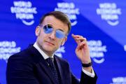 Gafas de Emmanuel Macron en Davos: Qué marca son