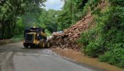 Nuevo derrumbe en la Ruta Nacional 9: tránsito intermitente en la zona de La Caldera