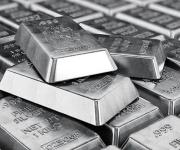 La plata superó el valor de US$100 mientras el mercado se inclina por activos refugio