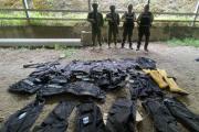Ejército ecuatoriano localiza uniformes de la Policía abandonados en Loja