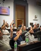 Sesión extraordinaria en la Junta Departamental de Salto /Definiciones en una noche ágil