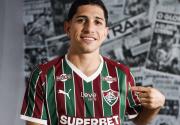 Savarino deja Botafogo y firma con Fluminense