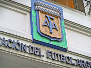 Un empresario intenta despegarse del escándalo de la AFA