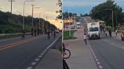 Preocupación en Ojo de Agua por un video viral: adolescentes en bicicleta desafían a camiones en plena Ruta 9