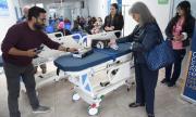 Cesfam Bencur y Sar Damianovic renuevan equipamiento clínico con modernas camillas
