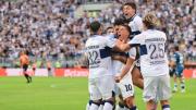 Gimnasia fue más y le ganó a Racing en el estreno del Apertura en el Bosque