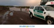 Cortaron de manera preventiva la Ruta 40 en Ullum por la bajada de creciente y material de arrastre