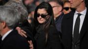 (+Video) Anne Hathaway y Donatella Versace, entre los asistentes al funeral de Valentino en Roma