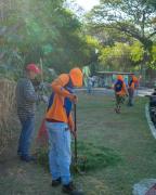 Ejecutados trabajos de desmalezamiento y mantenimiento en Guacara Park