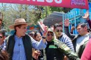 Presidente Rodrigo Paz visita la Feria de la Alasita en su primer día
