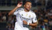 Mbappé no perdona en Villarreal y el Real Madrid tutea al Barcelona
