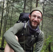 Identifican como Alex Pretti al hombre asesinado a tiros por agentes de inmigración, era enfermero de cuidados intensivos