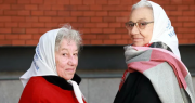 Las Madres y Abuelas de Plaza de Mayo fueron homenajeadas en España