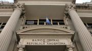 El Banco Central flexibilizó el cepo cambiario para empresas