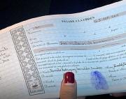 A pesar de la intensa campaña, la “mafia de los pagarés” sigue operando, advierten