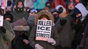 Las protestas por la muerte de una persona a manos del ICE en Minneapolis se extienden por otras ciudades de EE.UU.
