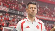 Paulo Pezzolano se ganó los aplausos tras el gran triunfo 4-2 de Internacional ante Gremio en el clásico por el Campeonato Gaúcho