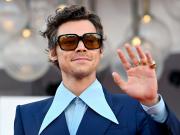 Harry Styles reveló por qué estaba entre la multitud el día de la elección del Papa León XIV y se preguntó: ¿Quién es esa persona que está recibiendo más atención que yo?”