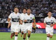 Olimpia tumbó a Guaraní en un clásico añejo con un final de película