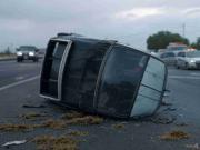 Volcamiento de camión dejó dos heridos y caos vial en Guárico