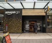 Amazon anunció que cerrará más de 70 tiendas de su apuesta minorista 'Fresh y Go'