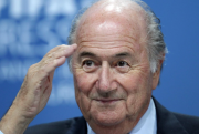 El ex-presidente de la FIFA, Sepp Blatter, se suma a quienes piden boicot al Mundial de Fútbol en Estados Unidos