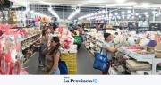 Efecto importadoras en San Juan: cómo cambió la forma de vender en el comercio local “para no perder”