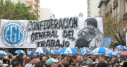 Los gremios “duros” de la CGT debaten acciones contra la reforma laboral