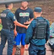 Lo detectaron con cámaras en la Peatonal Sarmiento y llevaba marihuana