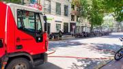 Cámara testigo: un transformador se incendió en Ciudad y obligó a la intervención de bomberos