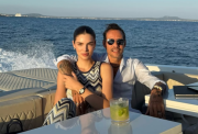 Nadia Ferreira y Marc Anthony anuncian su segundo embarazo en su aniversario de bodas