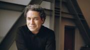 Gustavo Dudamel y la Filarmónica de Nueva York ofrecerán conciertos anuales en el Carnegie Hall
