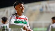 Palestino selló una extensa renovación para el promisorio Ian Garguez