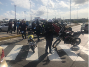 Se volcó un carro en la avenida Padilla