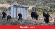 Hallaron ropa semienterrada en el predio donde se buscan restos humanos