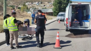 Un motociclista hospitalizado con traumatismo craneal