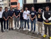 Movimiento estudiantil de la UCV entregó documento en la Fiscalia para exigir la liberación de los presos políticos y transparencia en las excarcelaciones