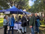 Punta Arenas potencia el comercio local con exitosa feria turística en la Plaza de Armas