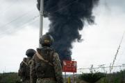 Petroecuador confirma incendio y dice que la refinería Esmeraldas opera con normalidad