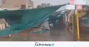Viento y lluvia azotaron Bermejo: el temporal provocó daños en la iglesia, puestos y caída de ramas