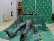 Robaron la estatua de un reconocido golfista valuada en 30.000 euros y la destrozaron para venderla