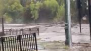 [Video] Desborde de canal provoca gran inundación en Las Condes