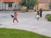 A los tiros en plena calle, detuvieron en Salta a una joven Pepita, la pistolera