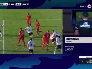 De penal para Riestra a penal para Barracas en la última jugada: así fue la secuencia que cambió el final del partido entre los equipos de Chiqui Tapia y Stinfale