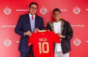 Con la 10 en la espalda: Ramiro Vaca inicia su desafío en el Wydad