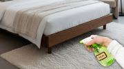 Rociar vinagre en las patas de la cama: te explico qué significa este truco y para qué sirve
