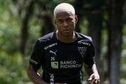La venta de Nilson Angulo al Sunderland dejará una millonaria ganancia a Liga de Quito