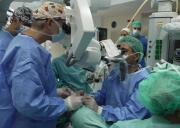 Primer trasplante de cara del mundo con donante por eutanasia: cómo fue la operación y por qué es histórica